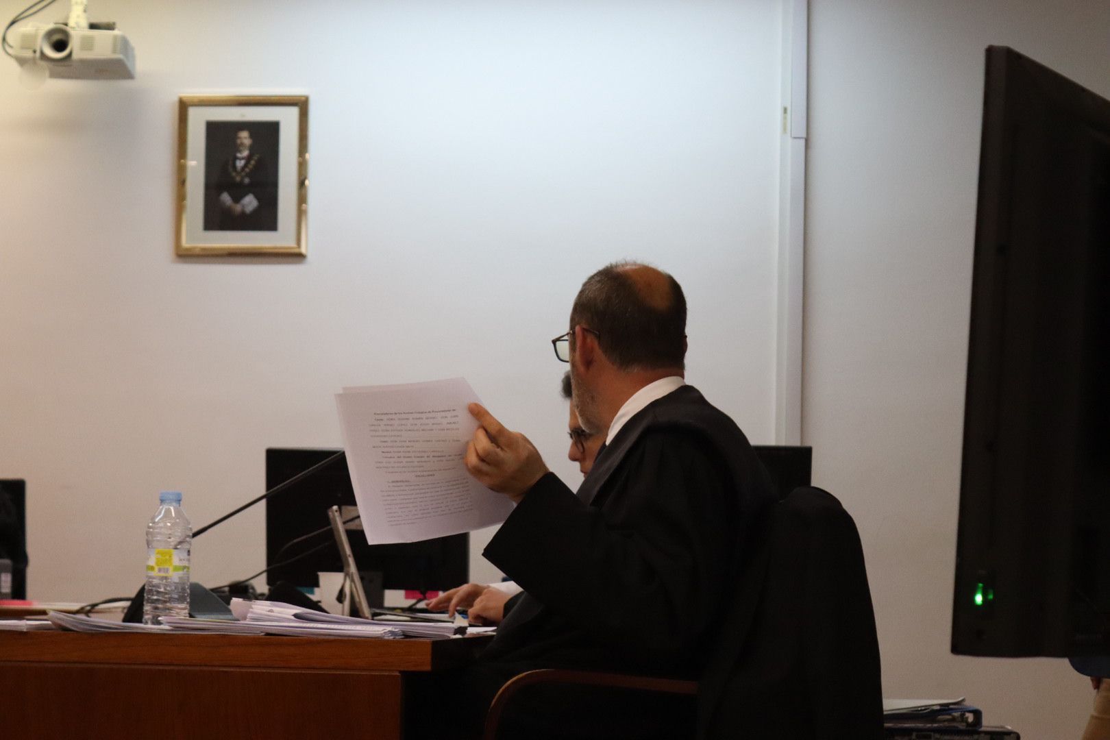 Fiscalía presentando una de sus pruebas.jpeg